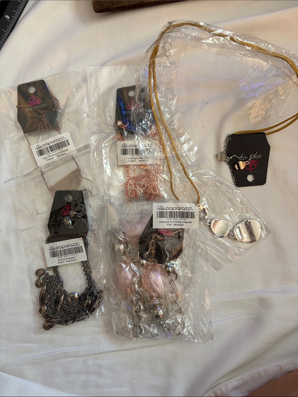 Paparazzi Women’s Mixed Metal sets Set - necklaces and earrings